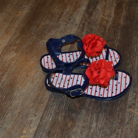 ✨HOST PICK✨ Stepping Stones Navy Sandel w/Red Flower - Picture 5 of 5